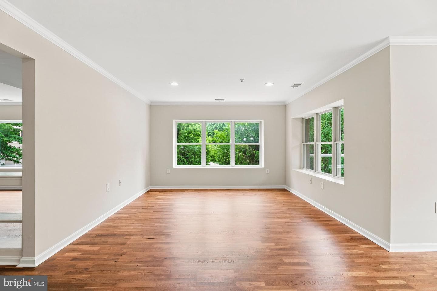 12240 Roundwood Road #203 photo 10