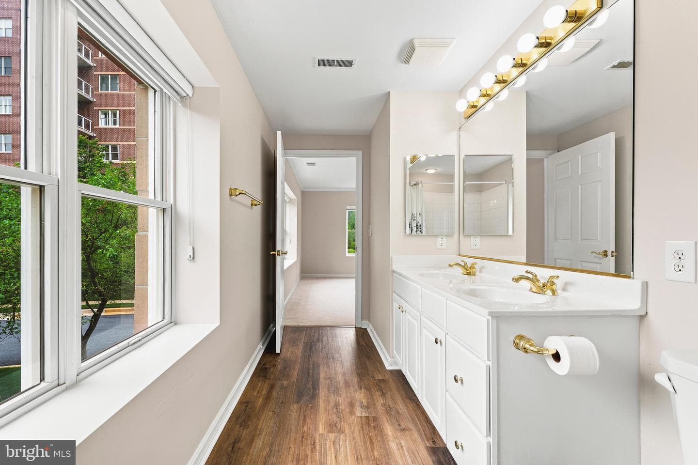 12240 Roundwood Road #203 photo 27