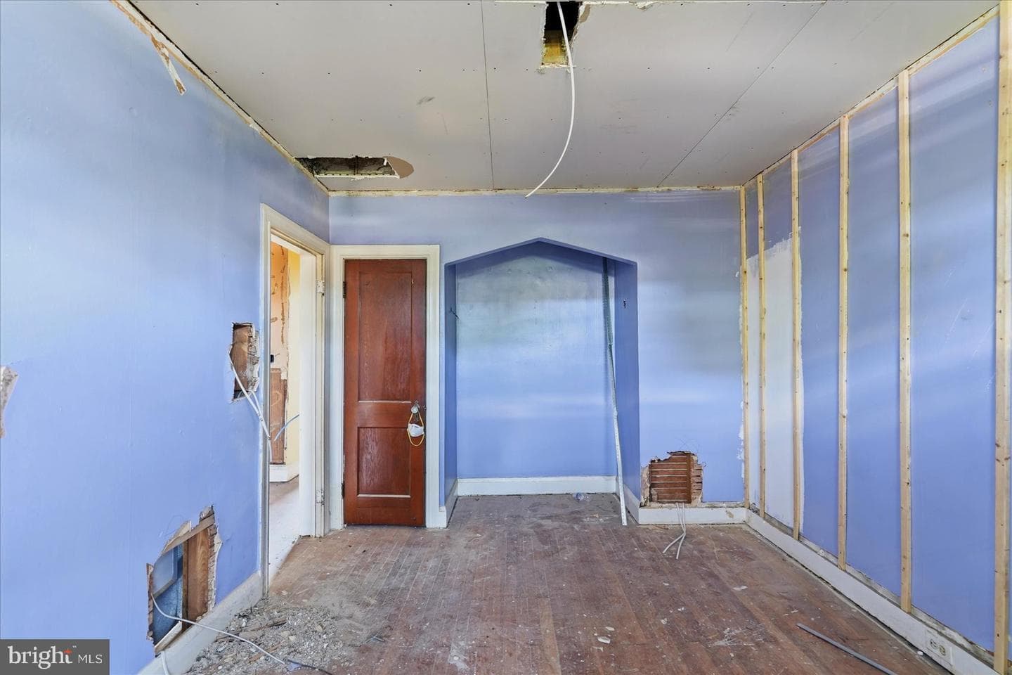 74 N Dundalk Avenue photo 14