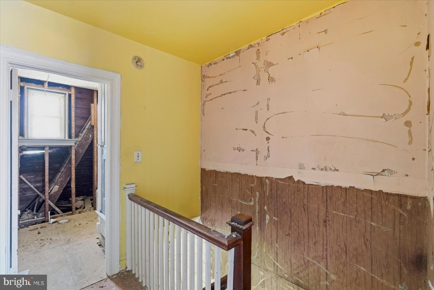 74 N Dundalk Avenue photo 9