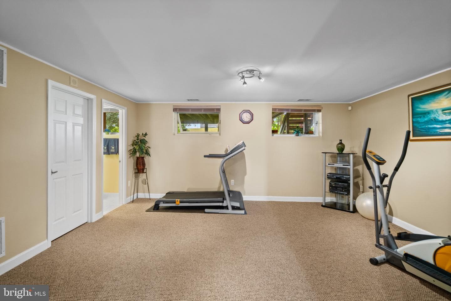 17 Stablemere Court photo 21