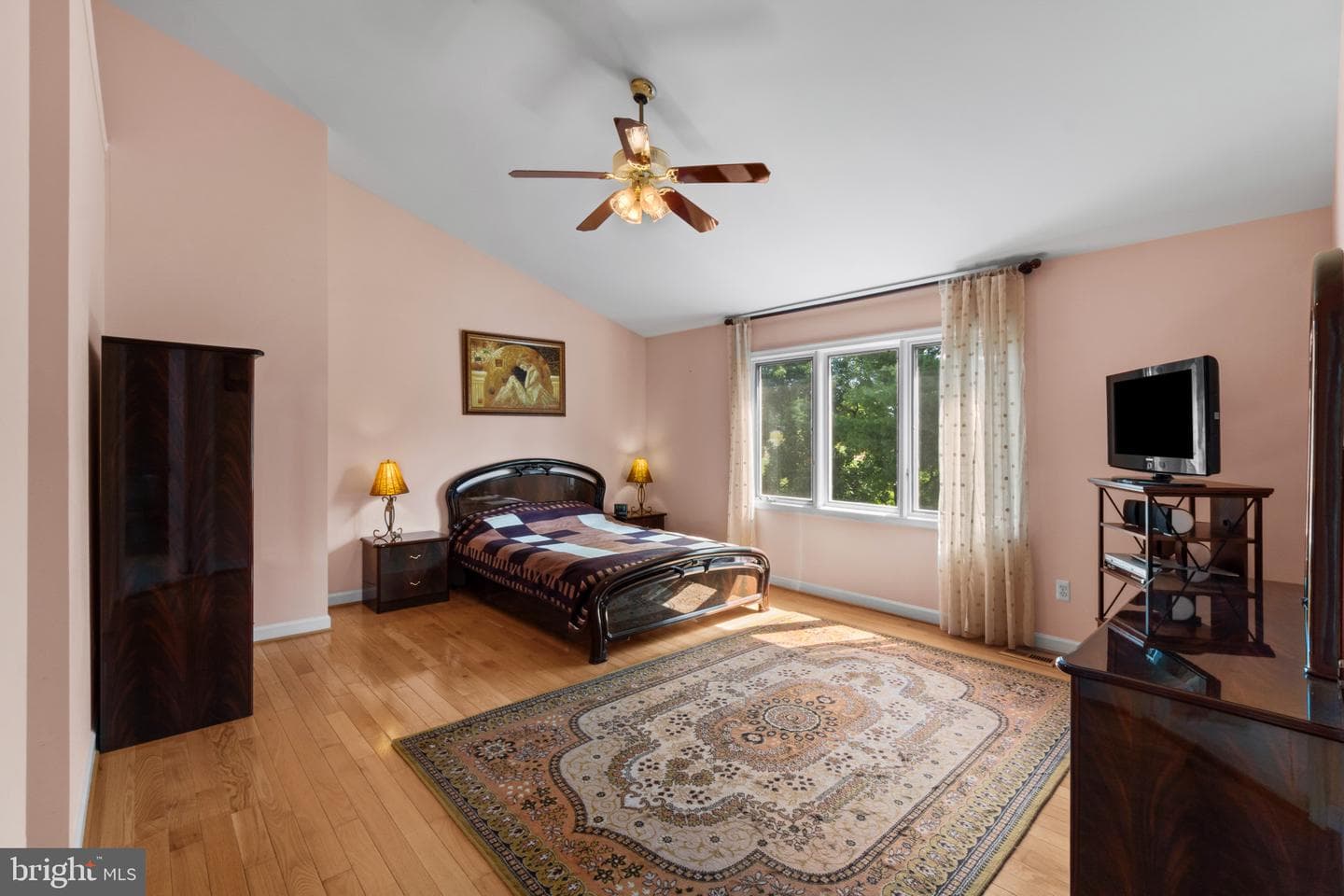 17 Stablemere Court photo 24