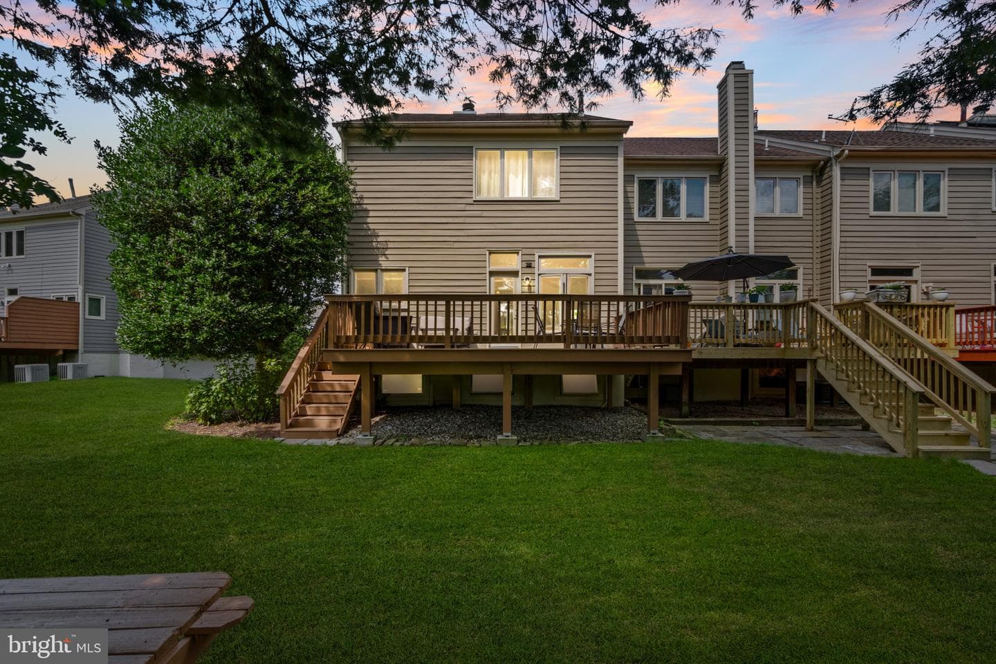 17 Stablemere Court photo 33