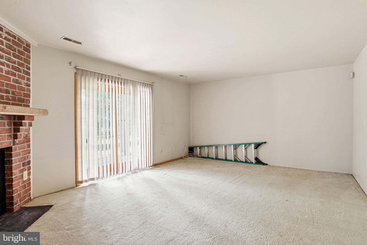 28 Valley Crossing Circle photo 12