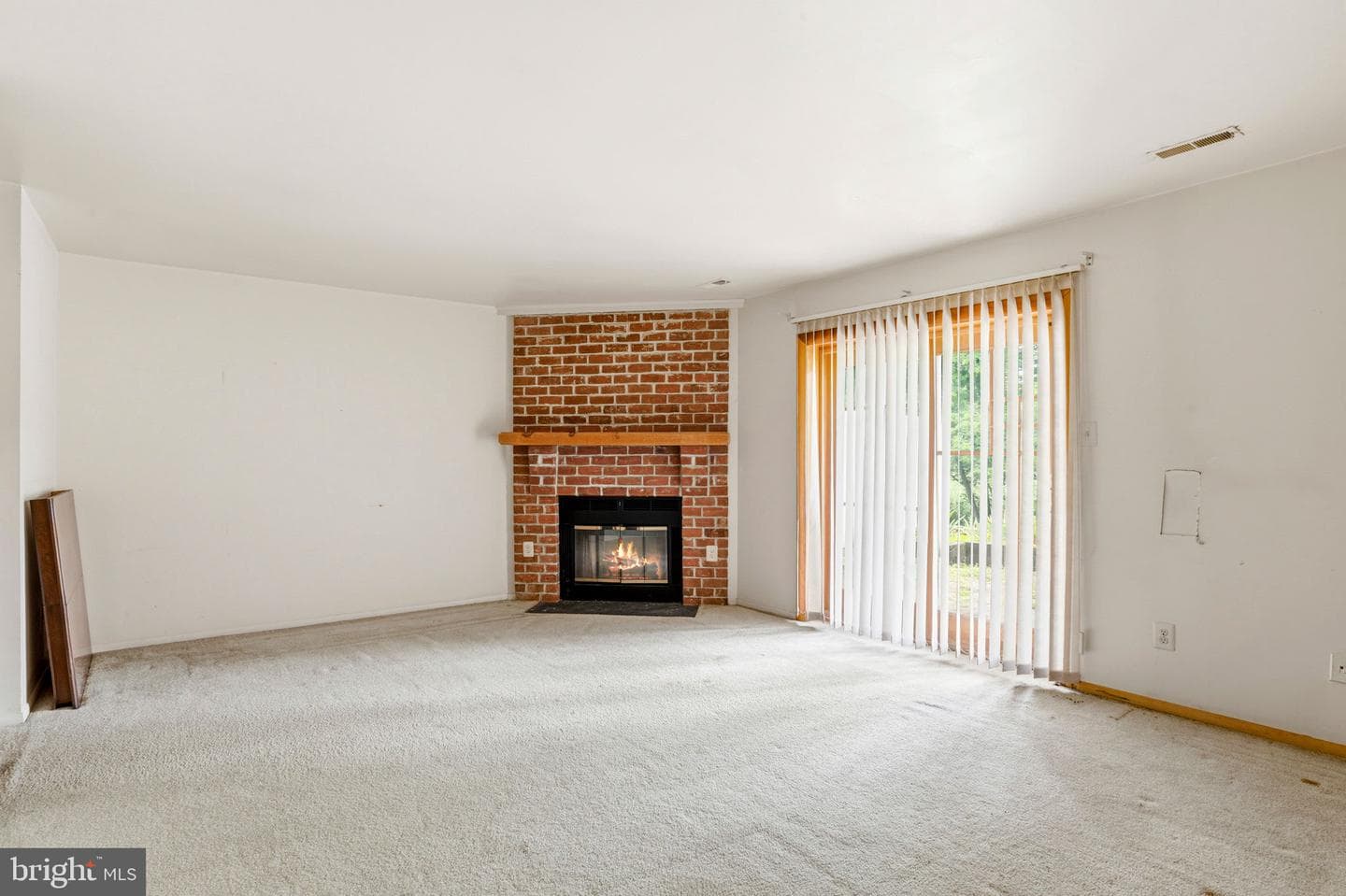 28 Valley Crossing Circle photo 13