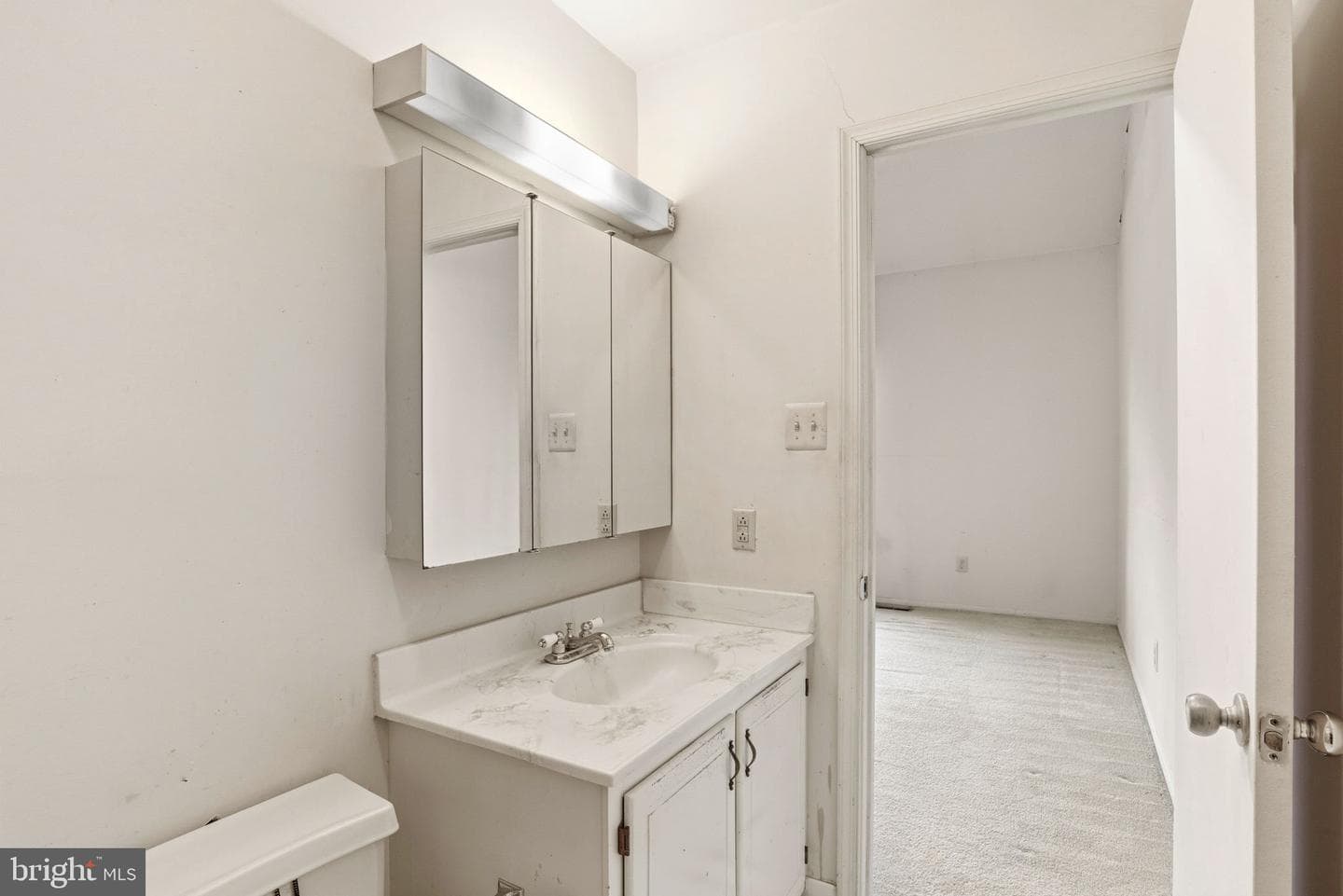 28 Valley Crossing Circle photo 30