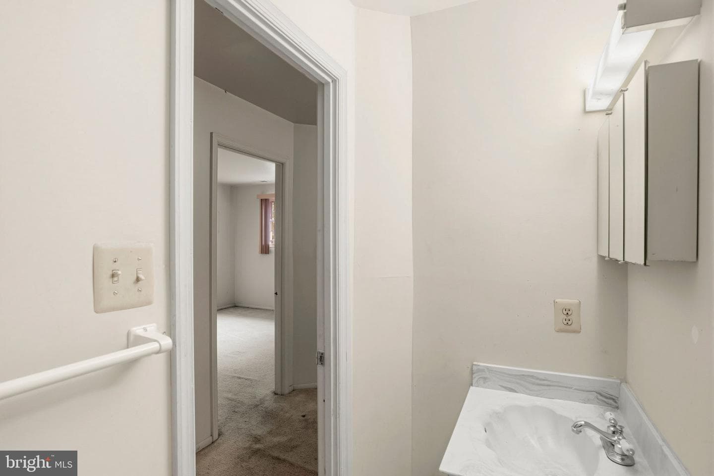 28 Valley Crossing Circle photo 35