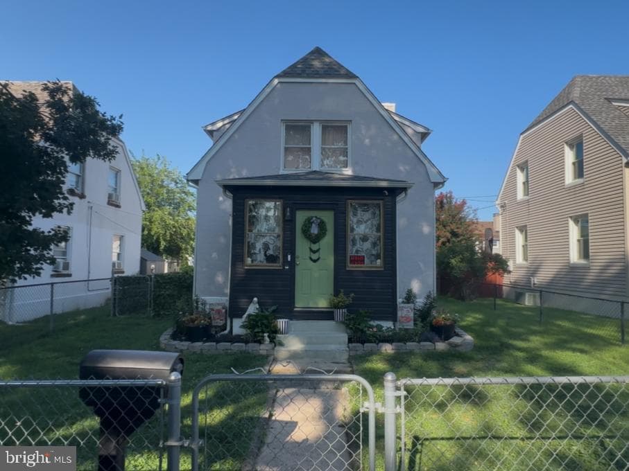 12 Broadship Road photo 1