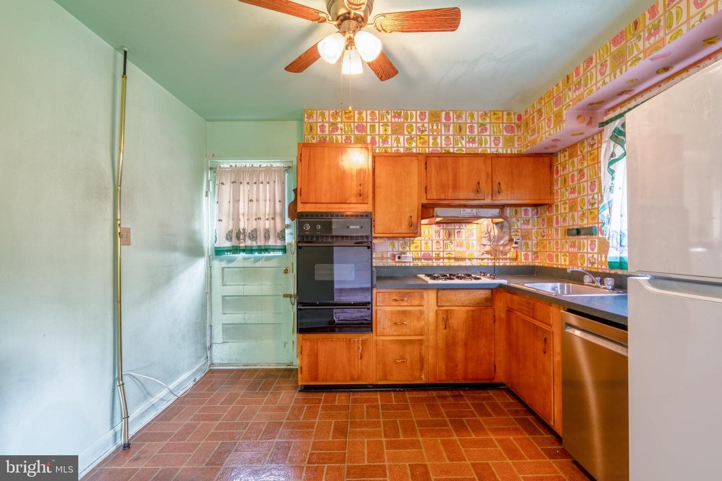 6812 Fox Meadow Road photo 25