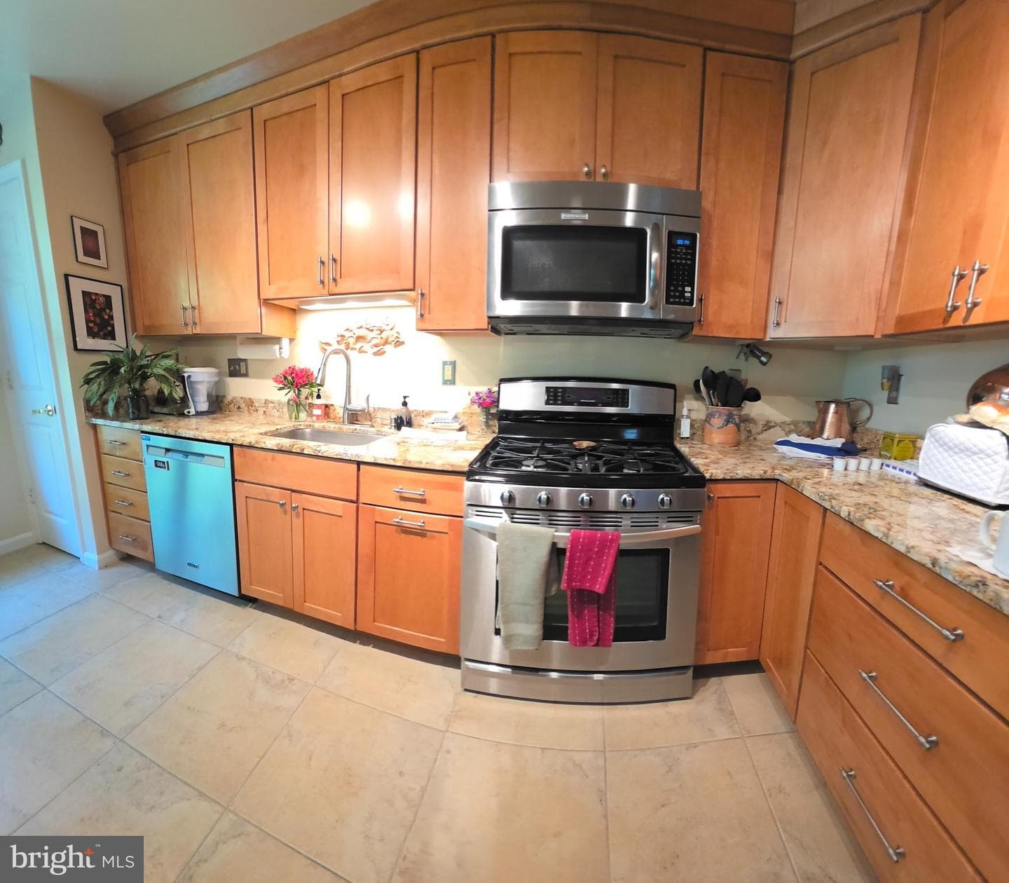9226 James Howard Lane #9226 photo 5