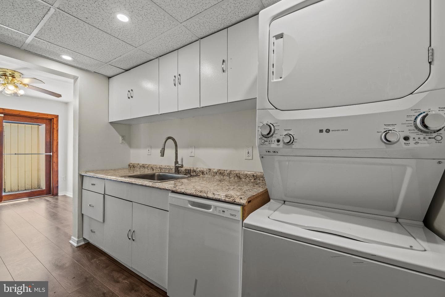 89 King Henry Circle #89 photo 10