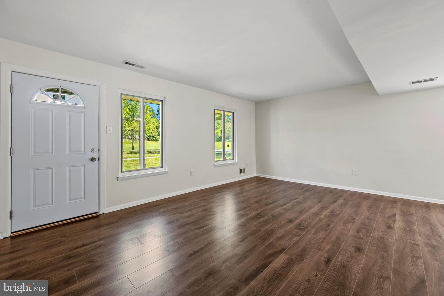 89 King Henry Circle #89 photo 2