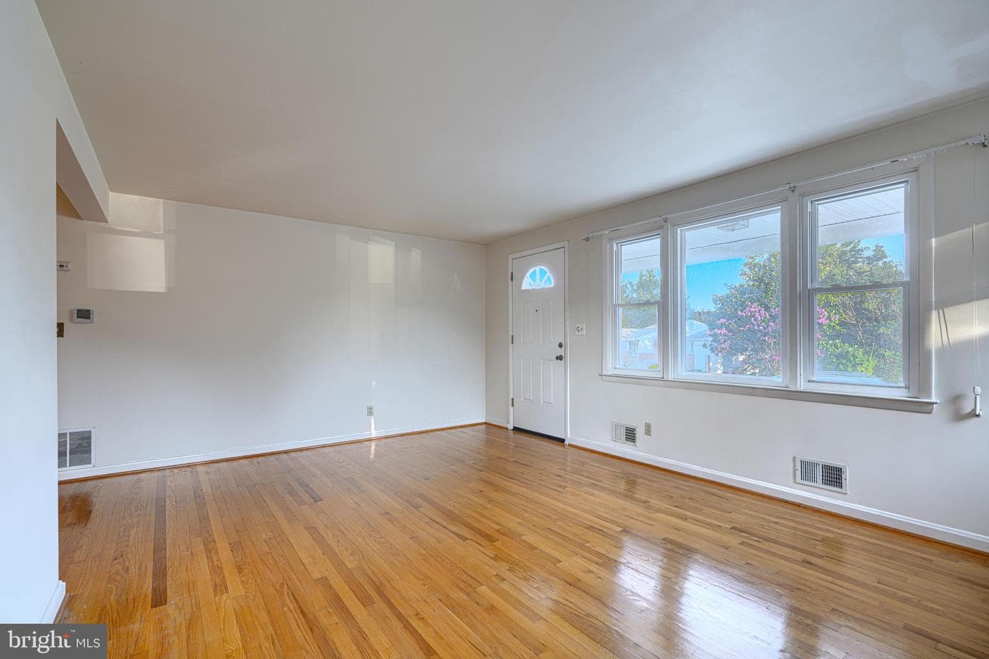 103 Springside Drive photo 5