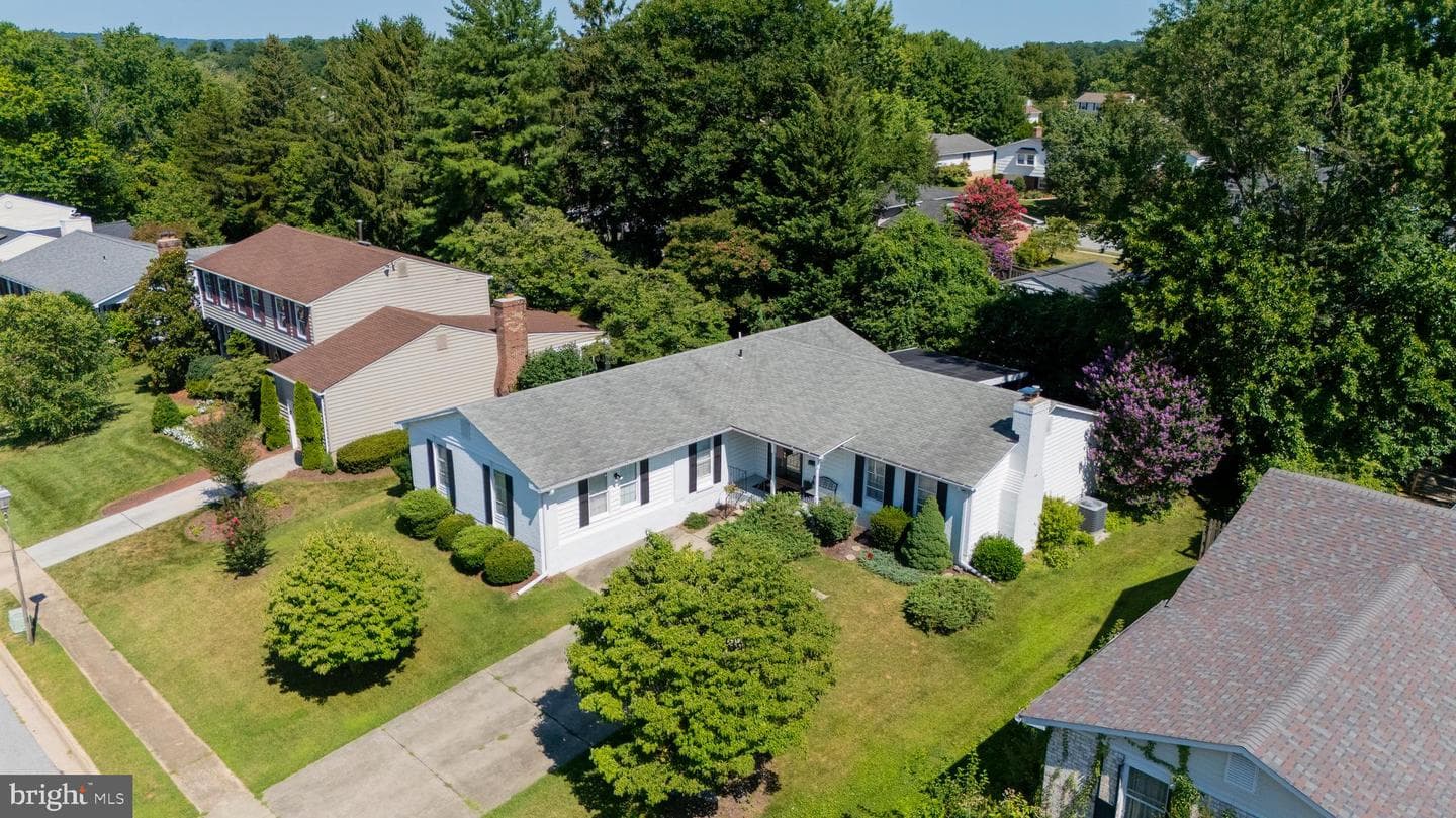 110 Galewood Road photo 46