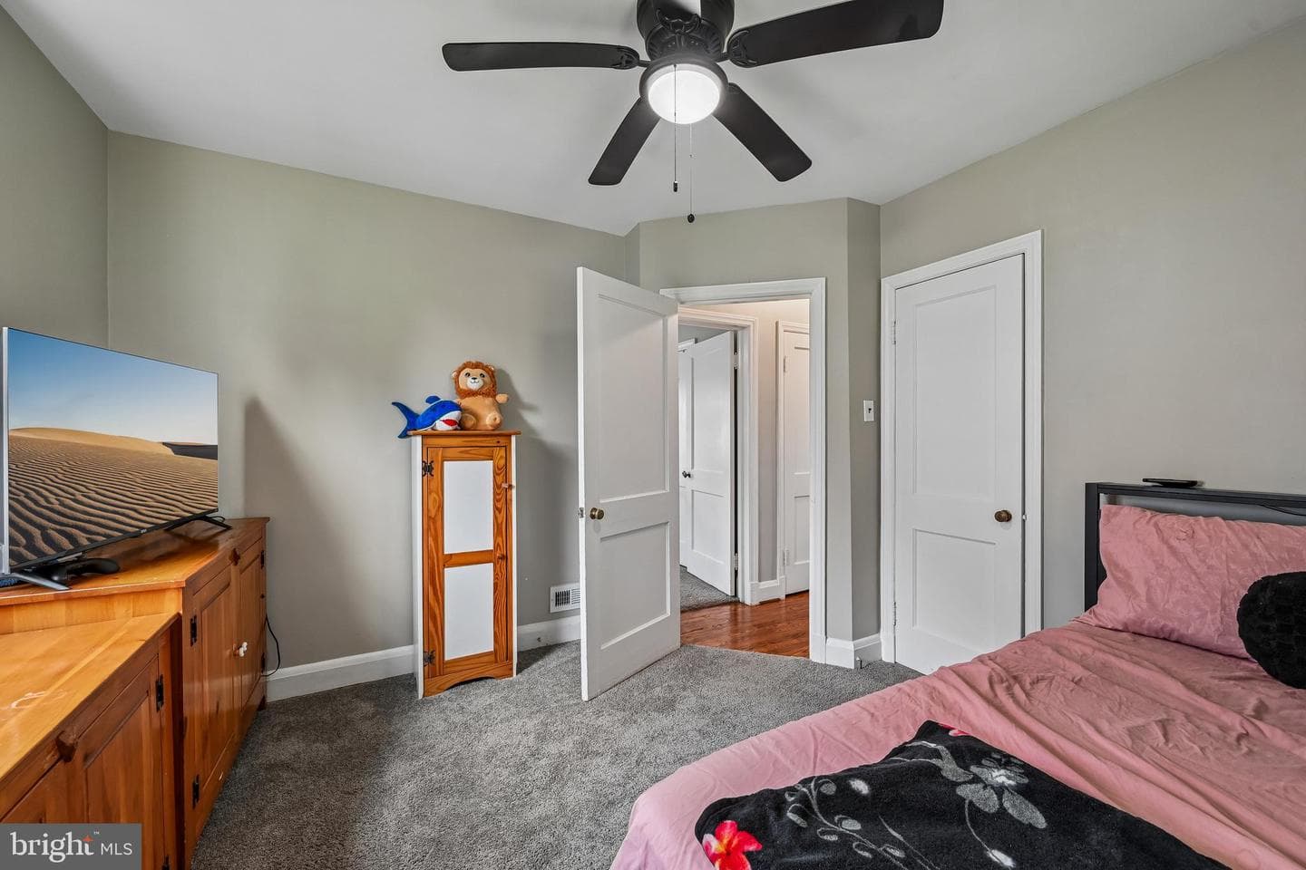 6820 Bessemer Avenue photo 17