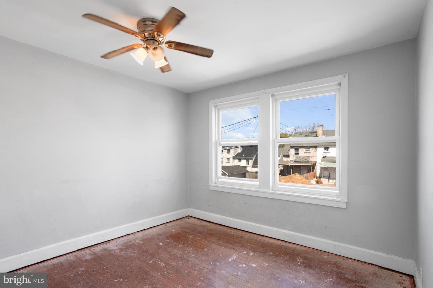 41 N Dundalk Avenue photo 14
