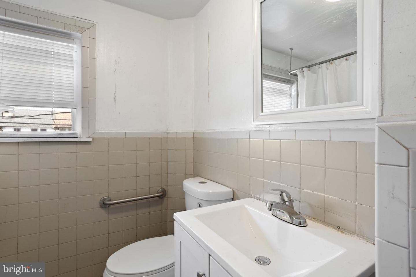 41 N Dundalk Avenue photo 16