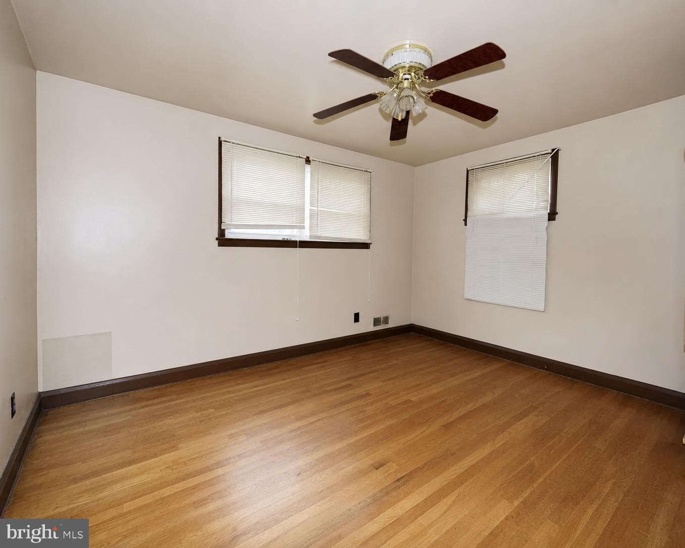 2808 Greenlawn Road photo 4