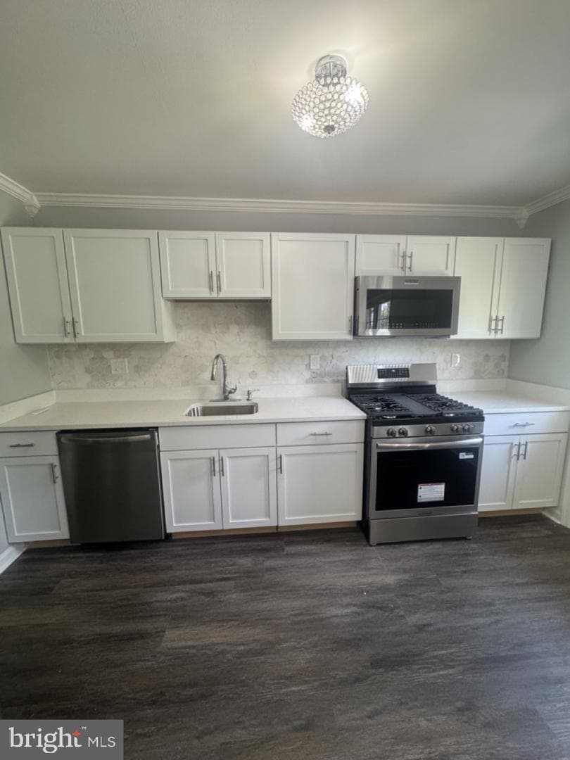5626 Whitby Road photo 10
