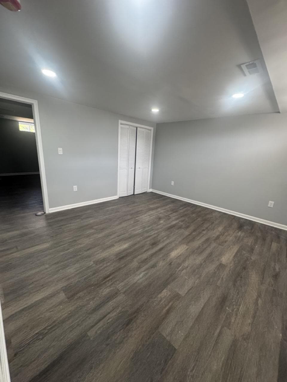 5626 Whitby Road photo 24