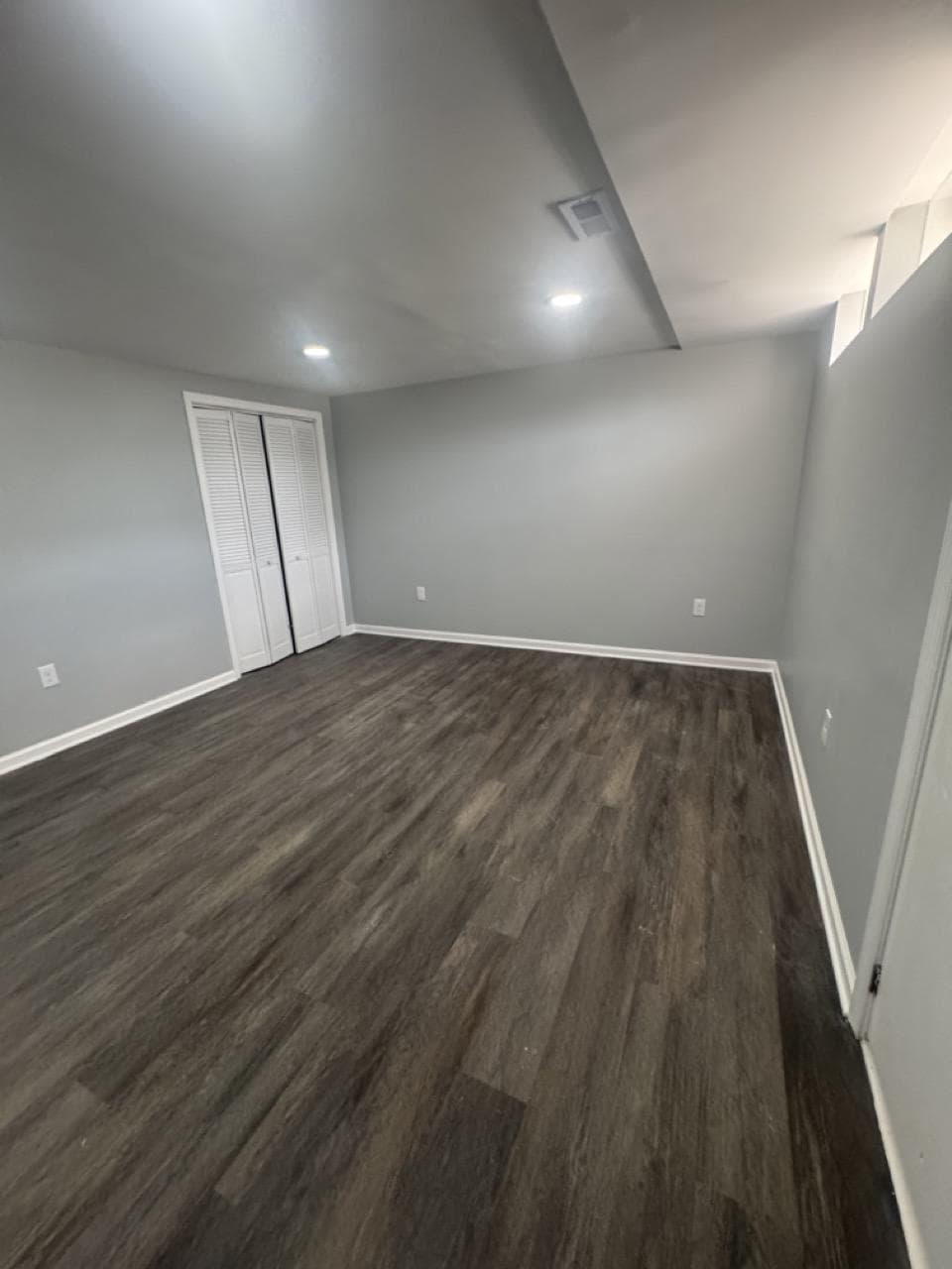 5626 Whitby Road photo 25