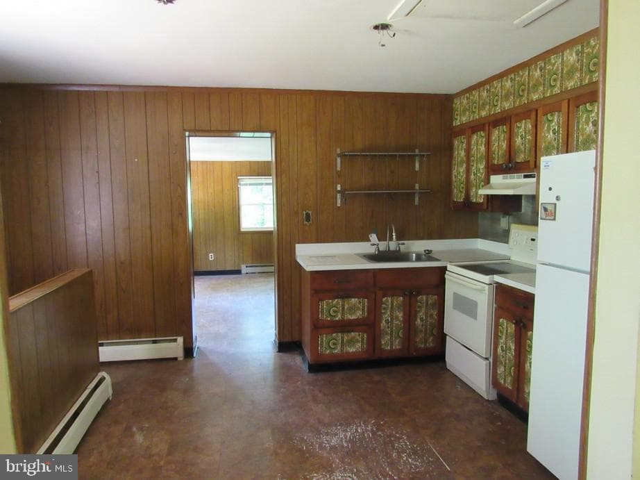 1024 Gladway Road photo 7