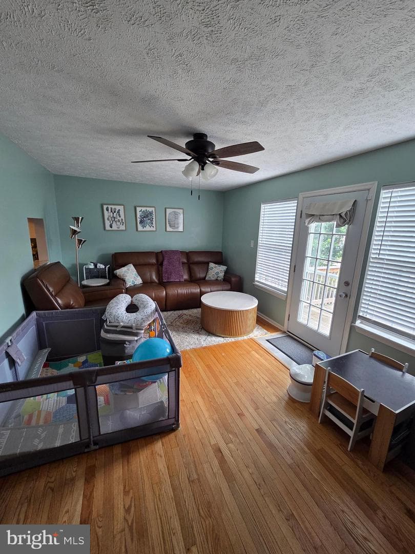 228 Oak Leaf photo 48