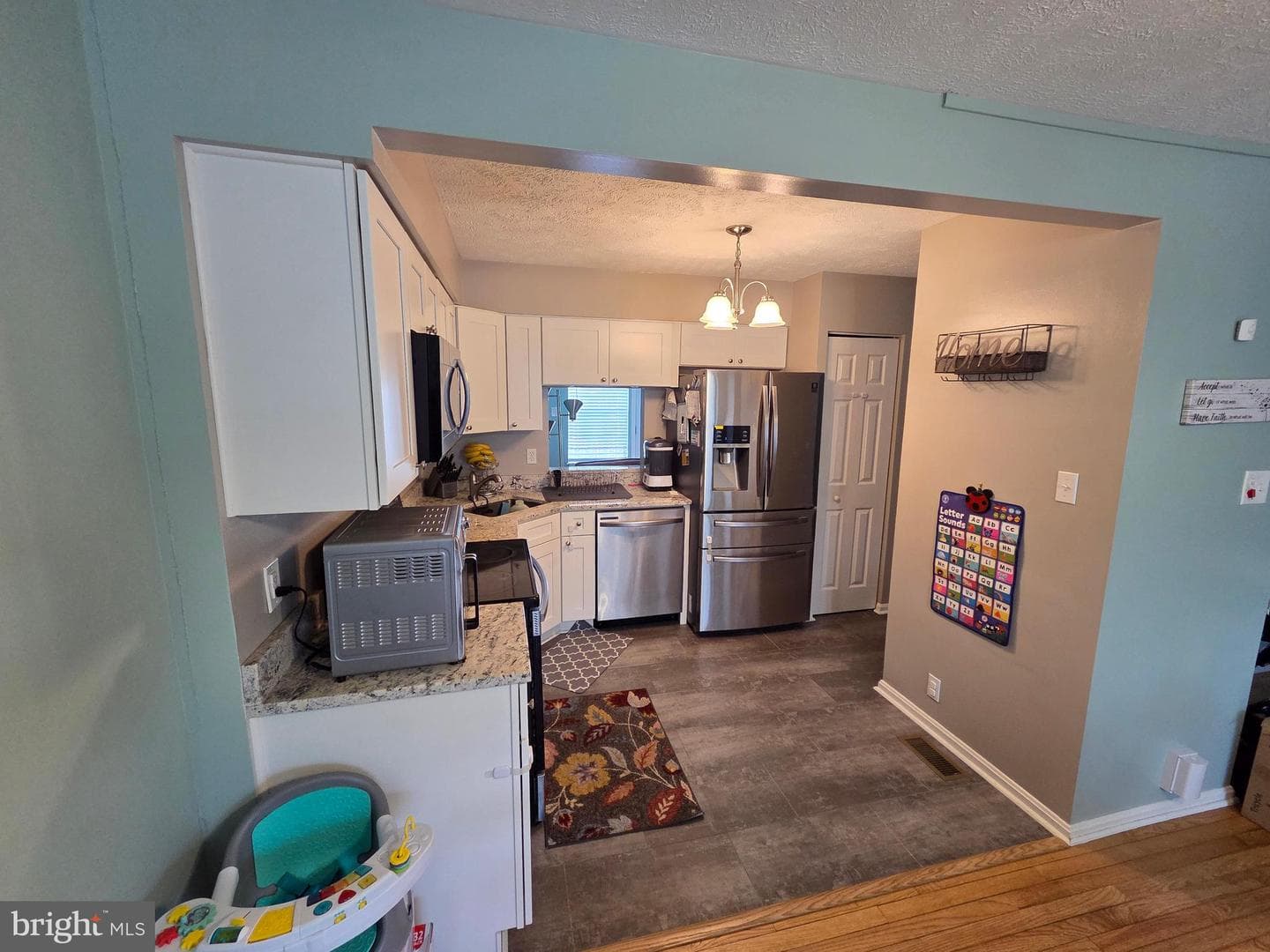 228 Oak Leaf photo 52