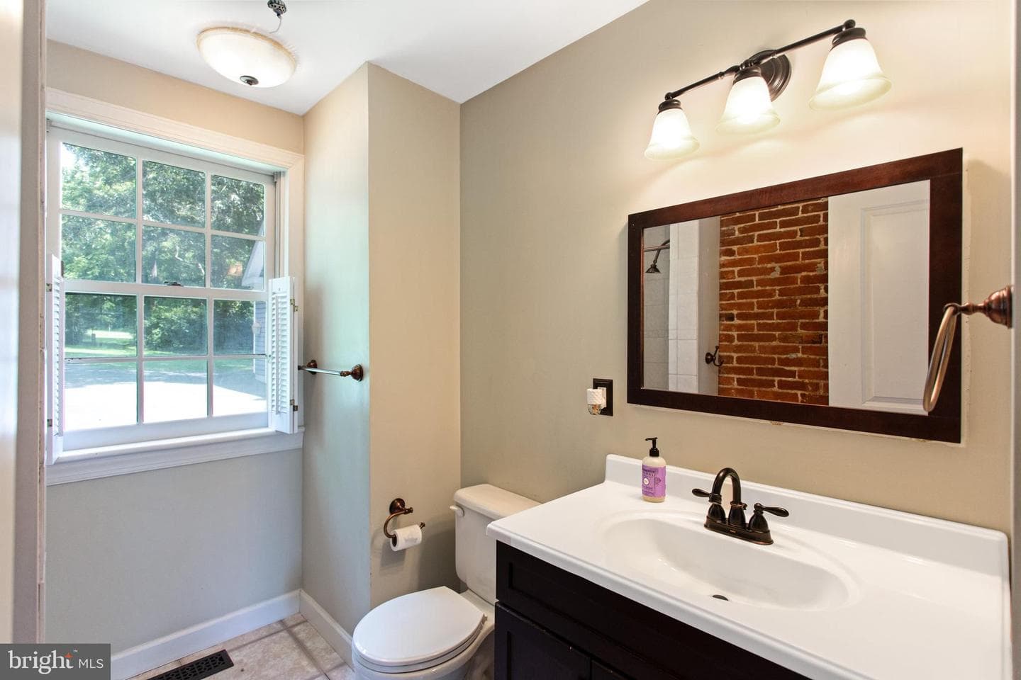 1380 Wagner Street photo 32