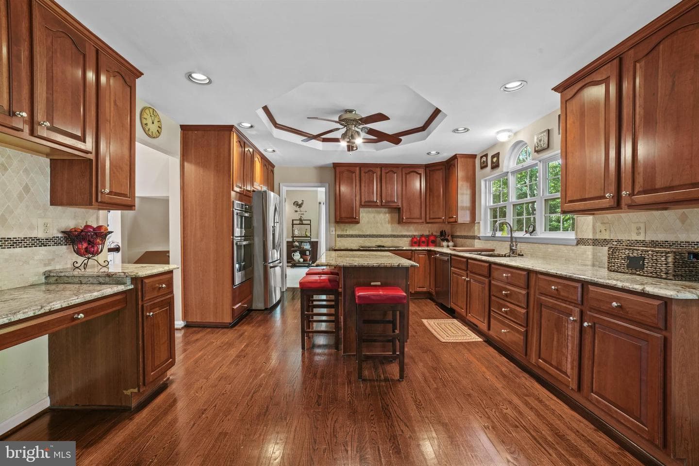 2815 Dunleigh Drive photo 4