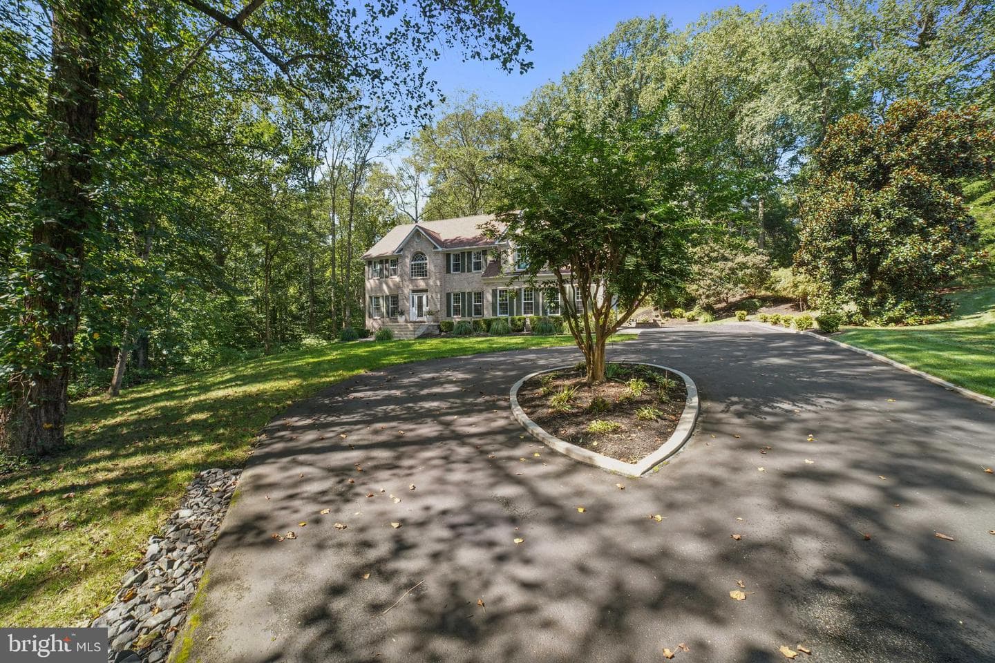 2815 Dunleigh Drive photo 48