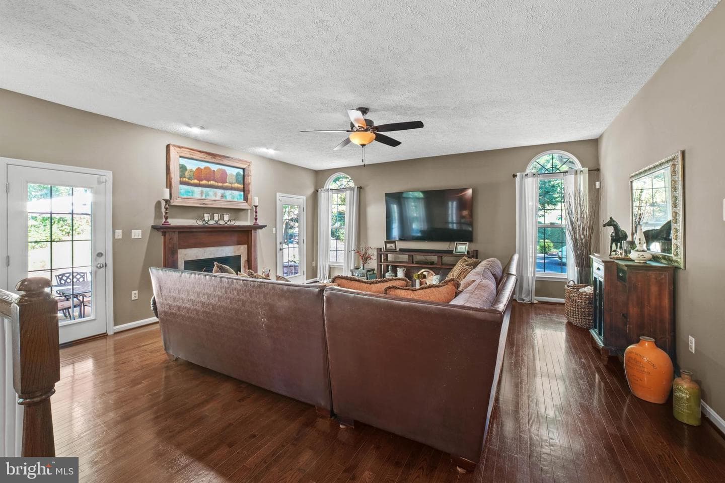 2815 Dunleigh Drive photo 9