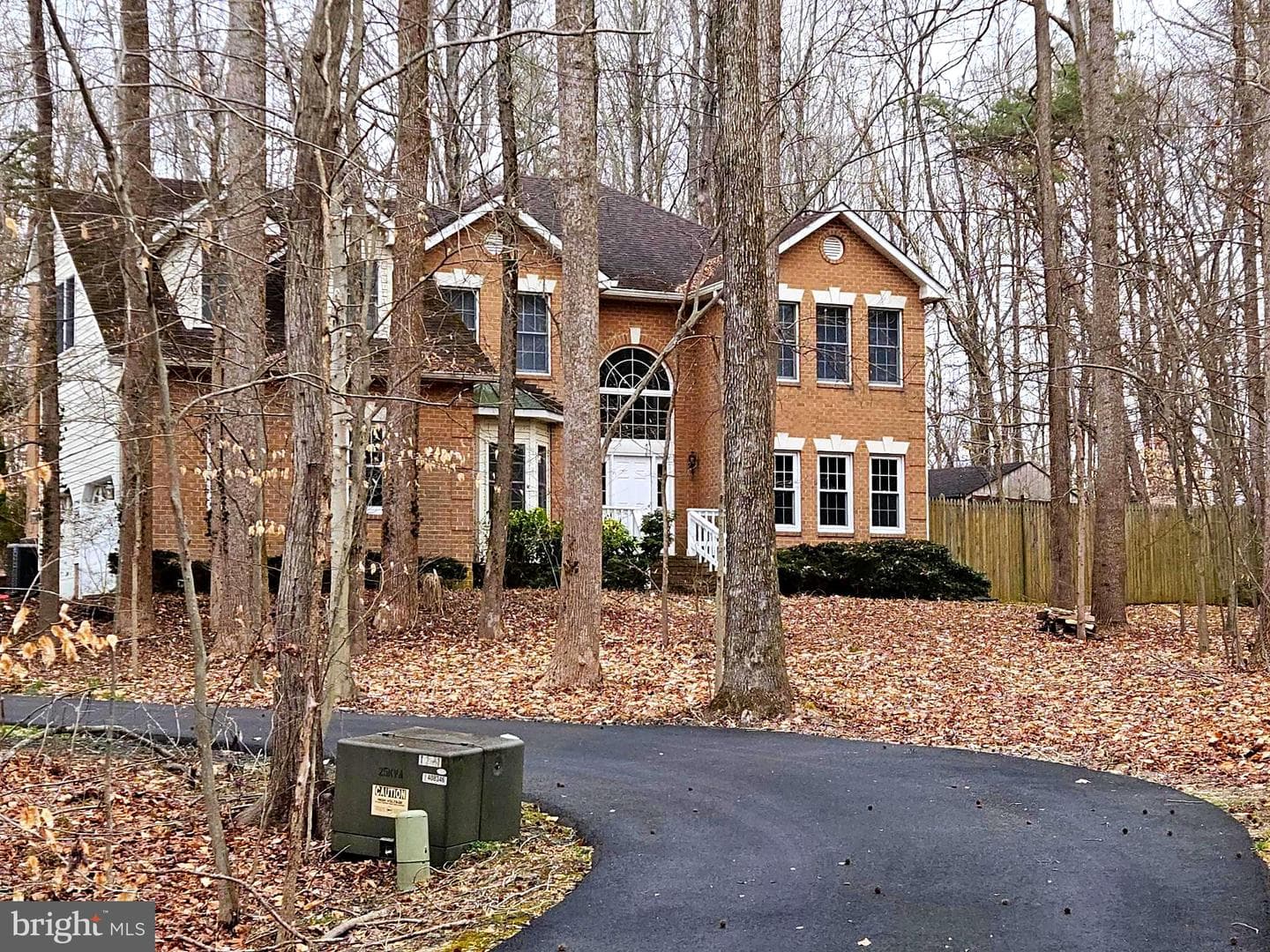 8940 Sherbrook Court photo 2