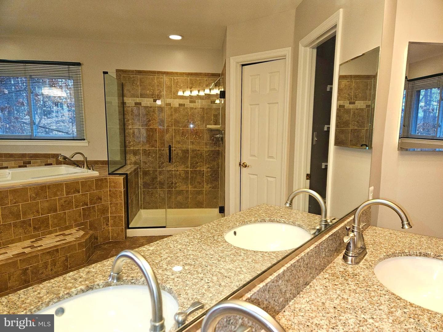 8940 Sherbrook Court photo 23
