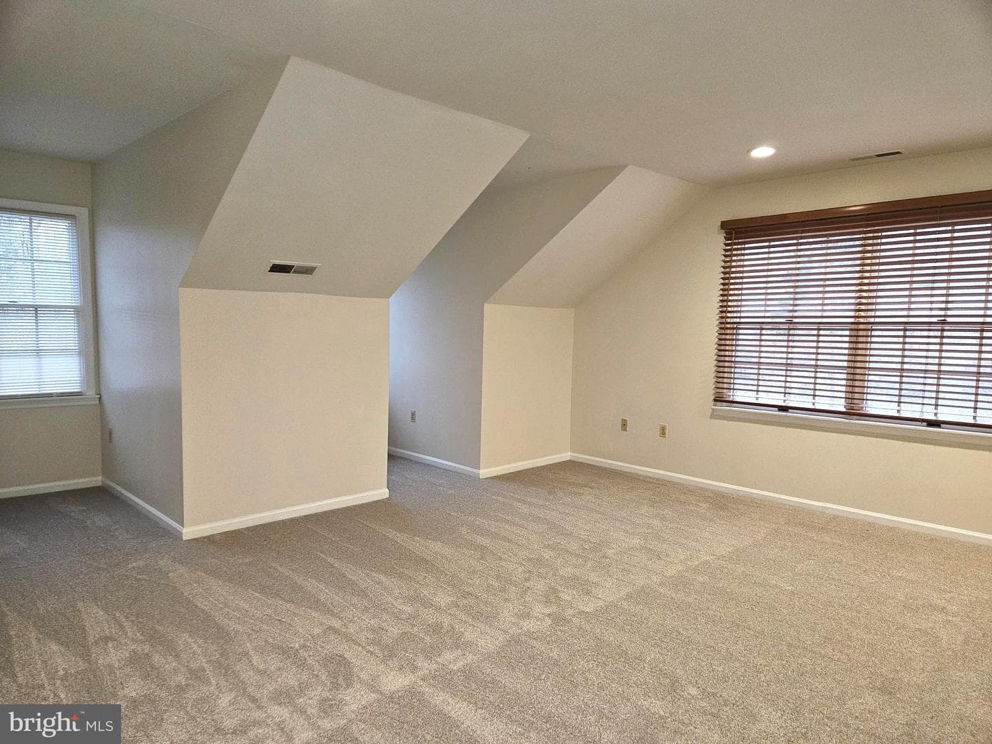 8940 Sherbrook Court photo 27