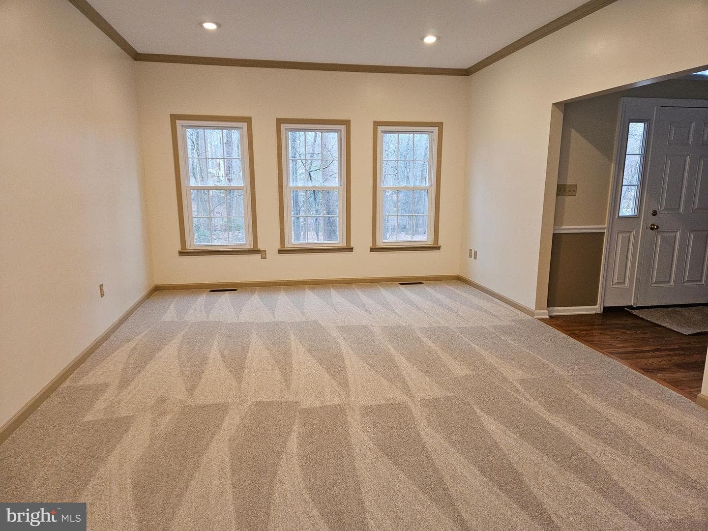 8940 Sherbrook Court photo 6