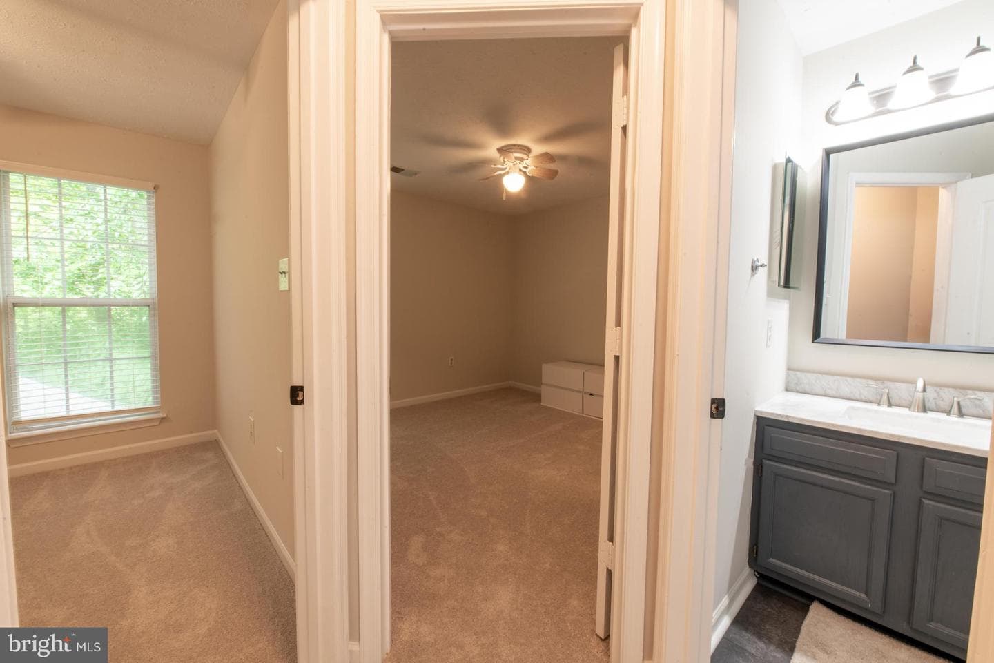 2424 Woodland Court photo 36
