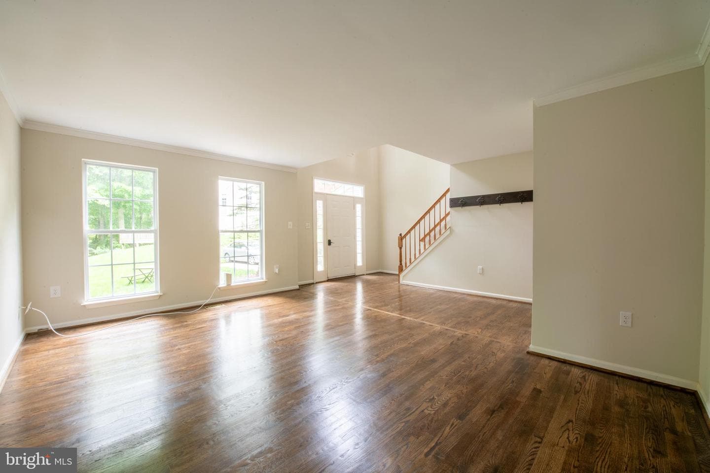 2424 Woodland Court photo 8