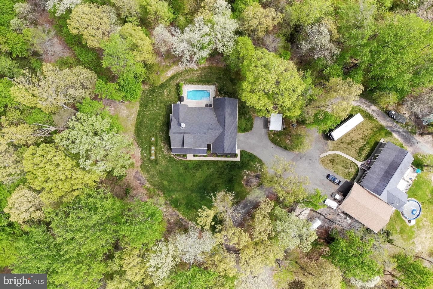 3135 Hunting Creek Road photo 10