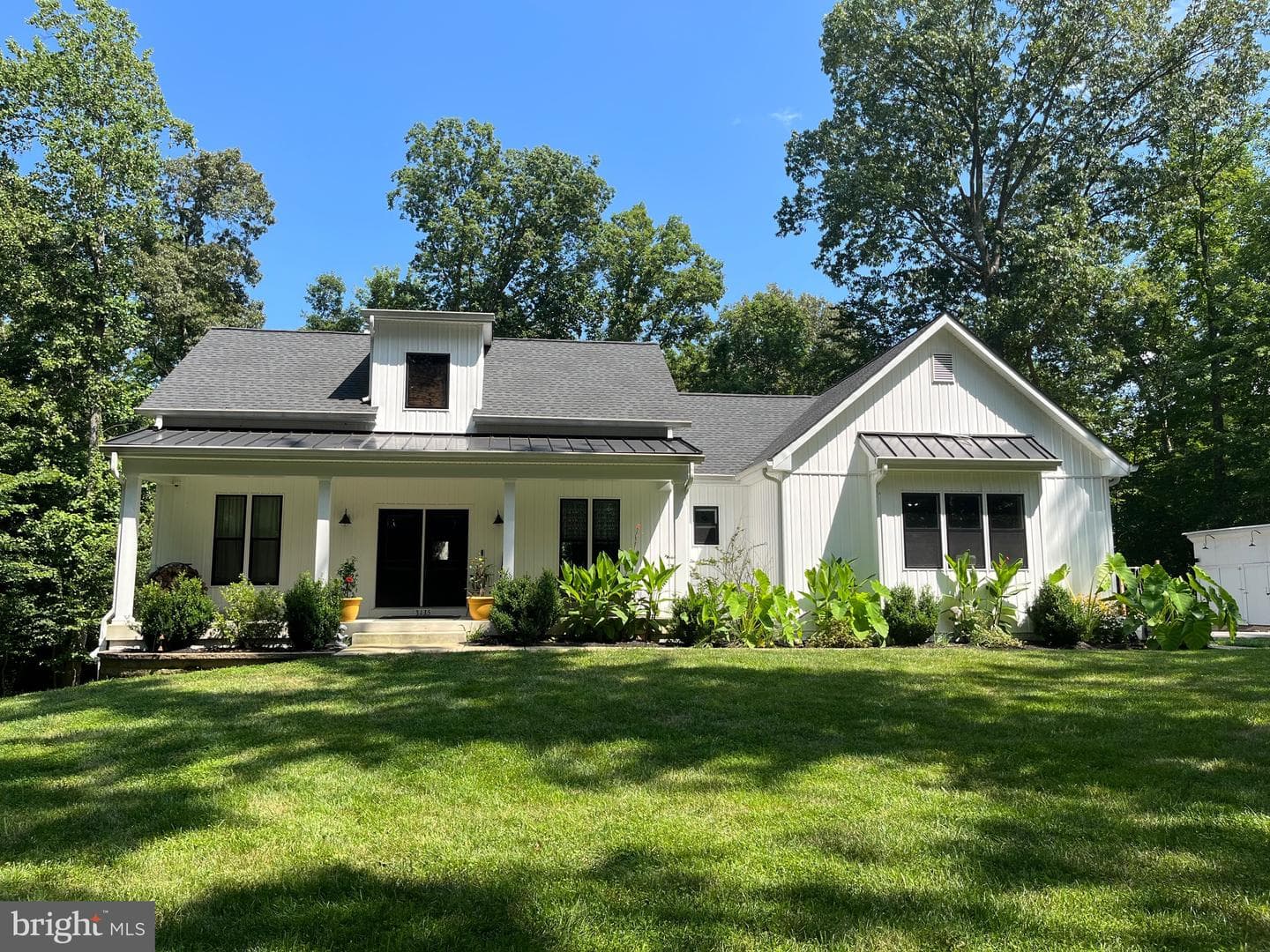 3135 Hunting Creek Road photo 2