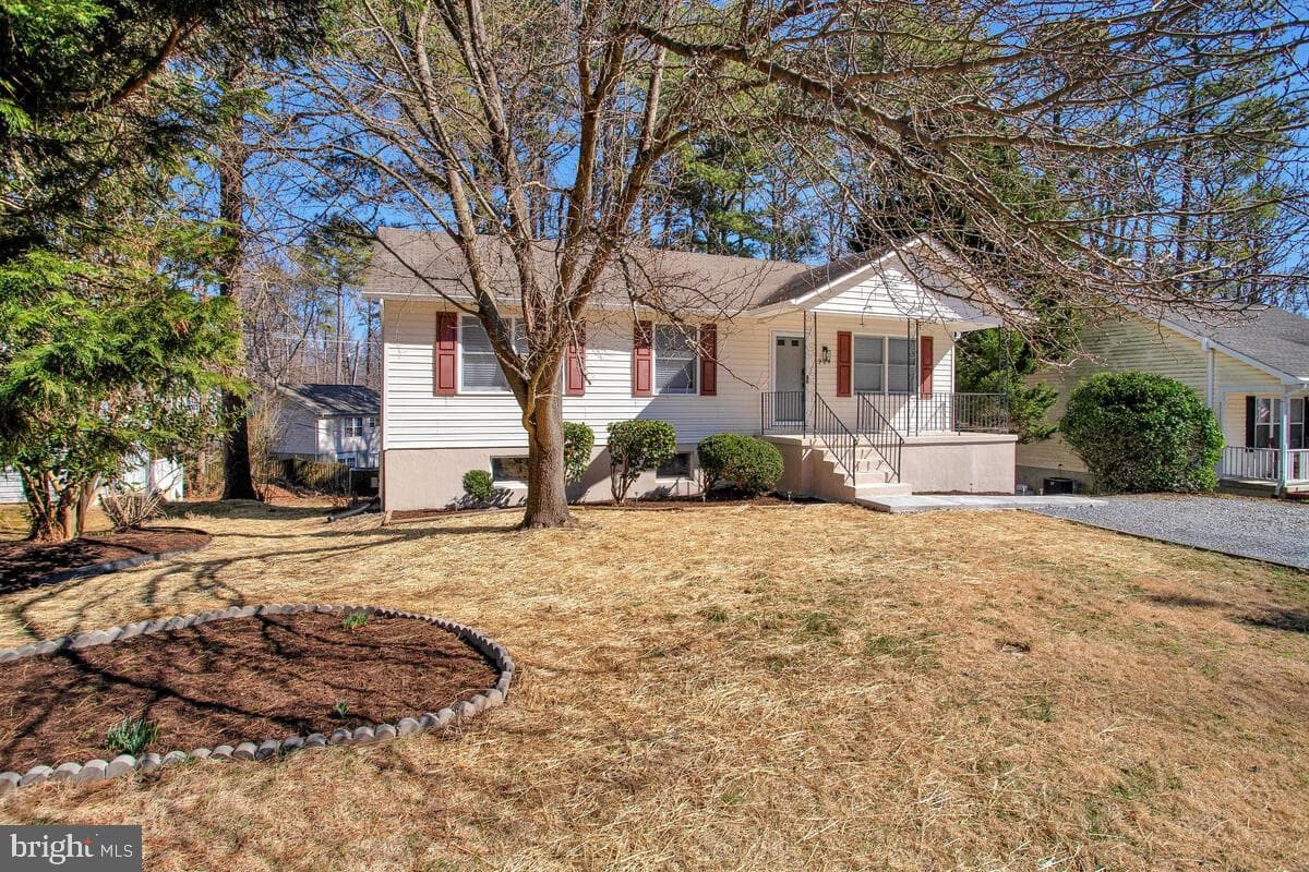 904 Guadaloupe Trail photo 2