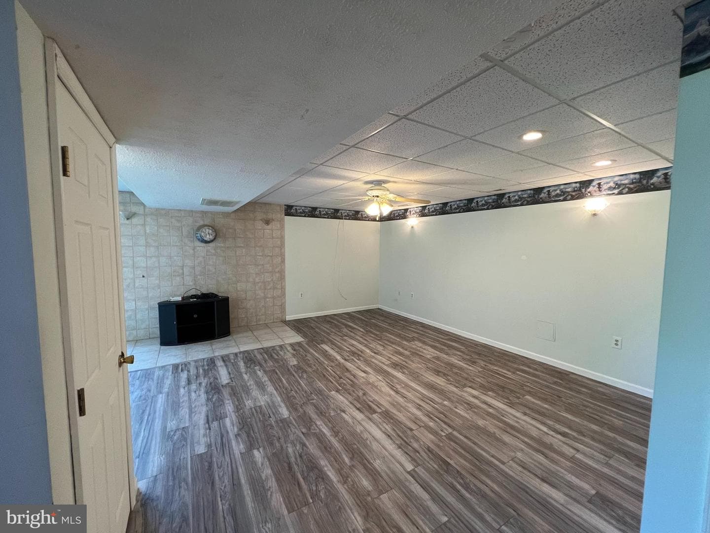 2811 Glasgow Way photo 16