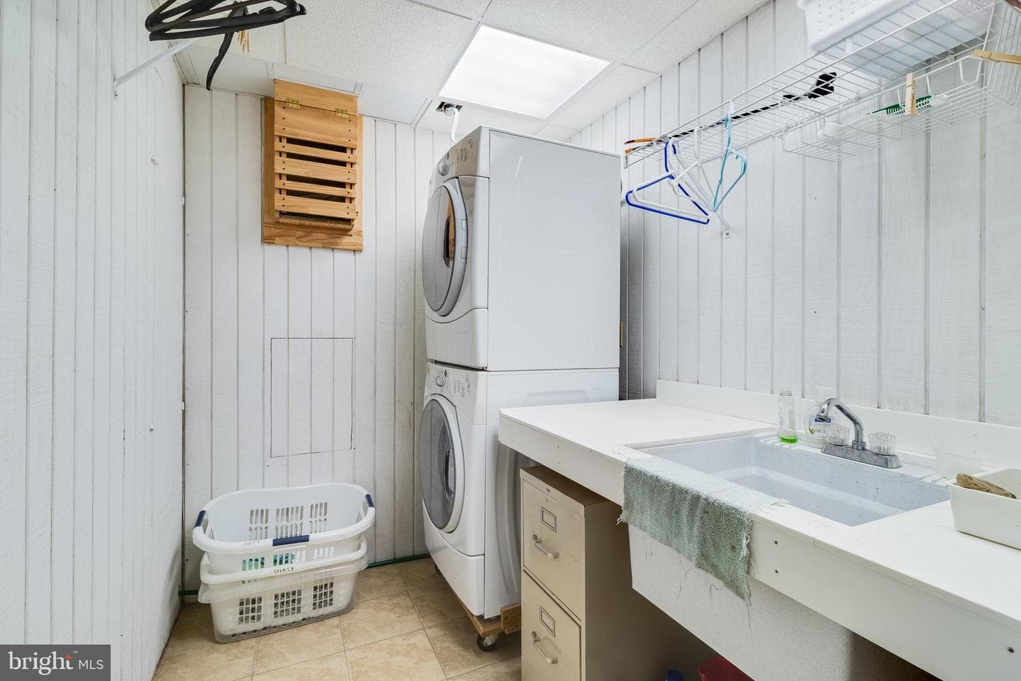 494 Cardinal Drive photo 40