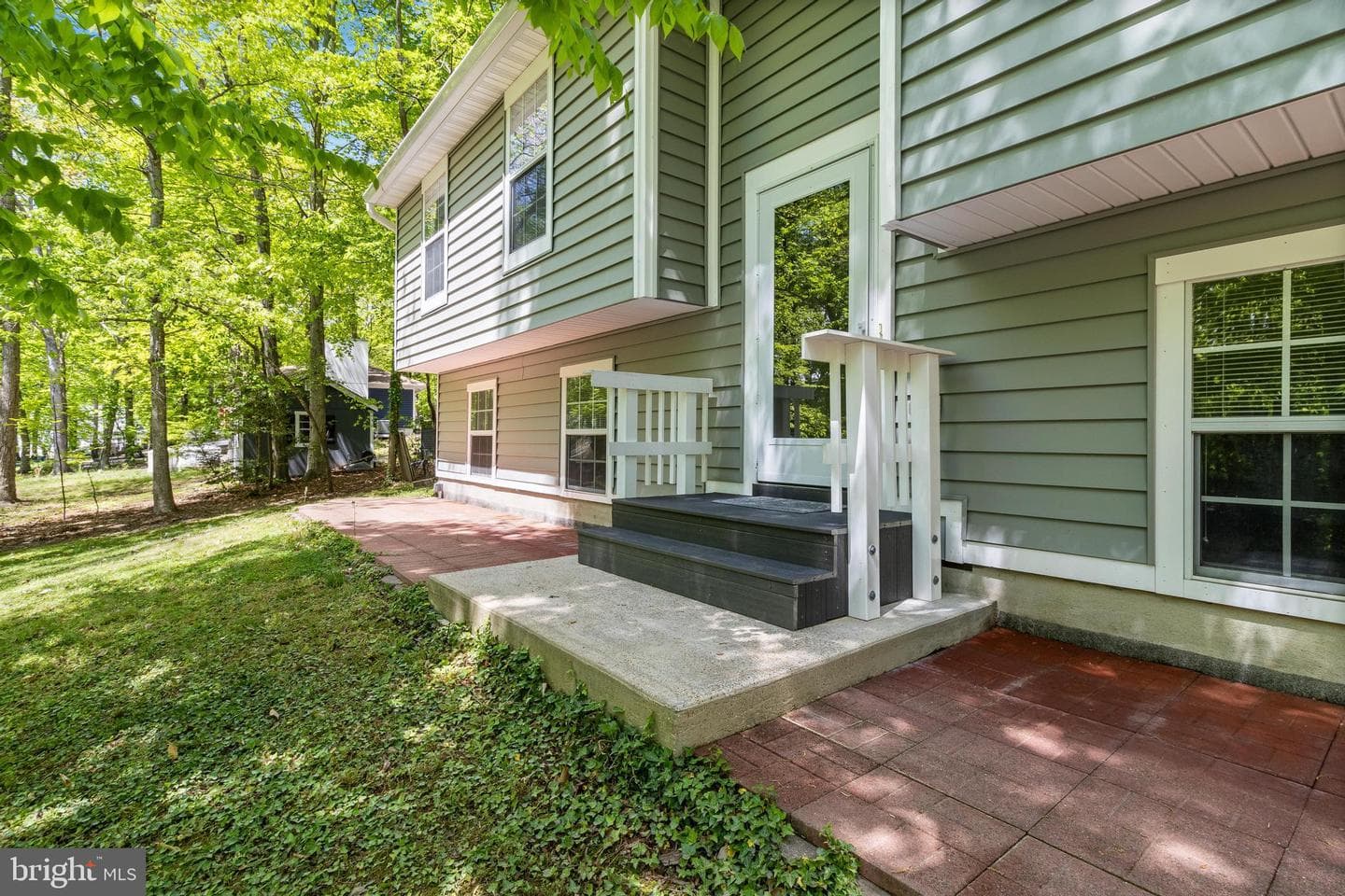 494 Cardinal Drive photo 6