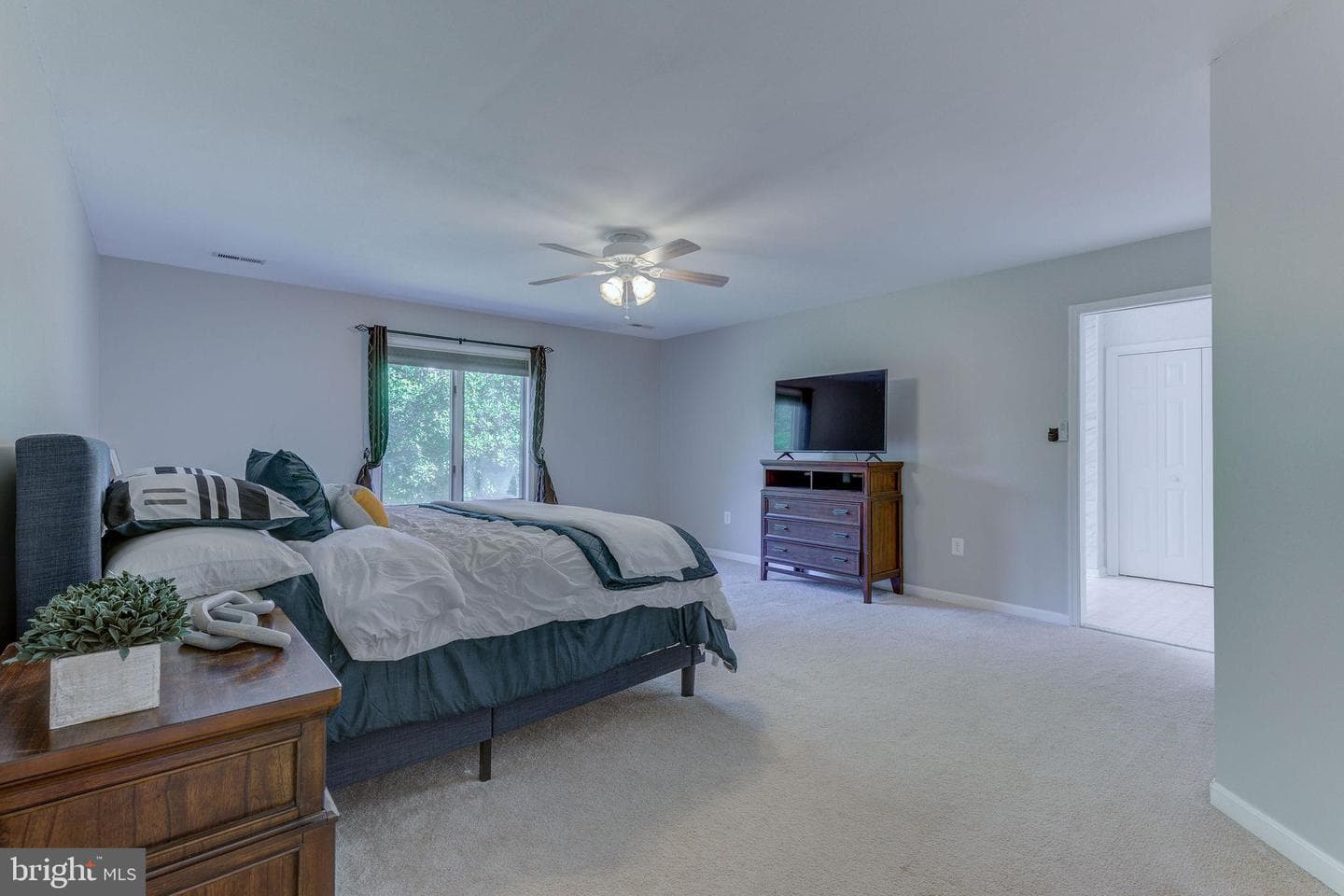 345 Jw Williams Road photo 18