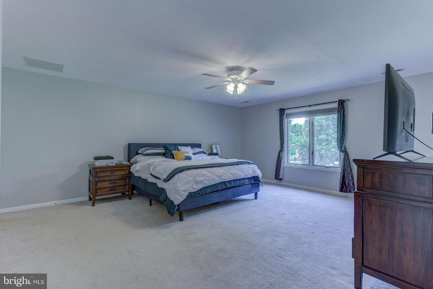 345 Jw Williams Road photo 19