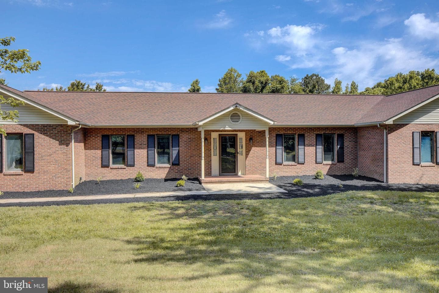 345 Jw Williams Road photo 2