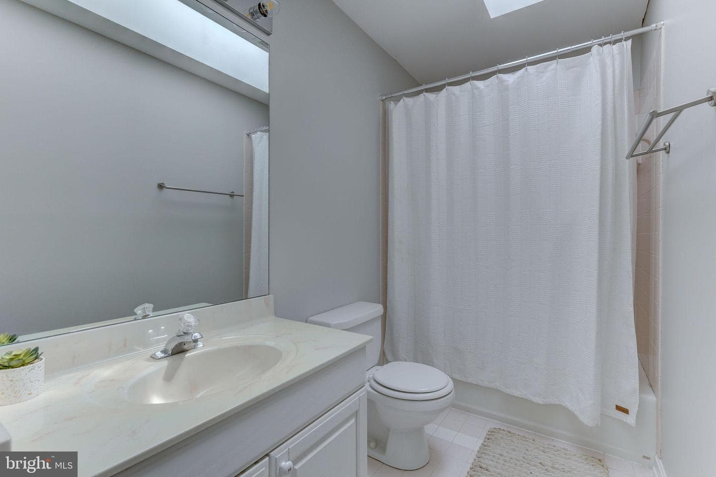 345 Jw Williams Road photo 28