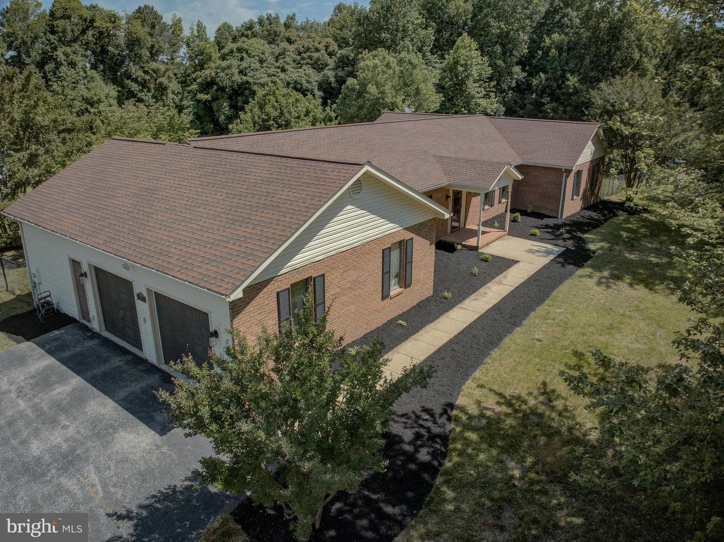 345 Jw Williams Road photo 4