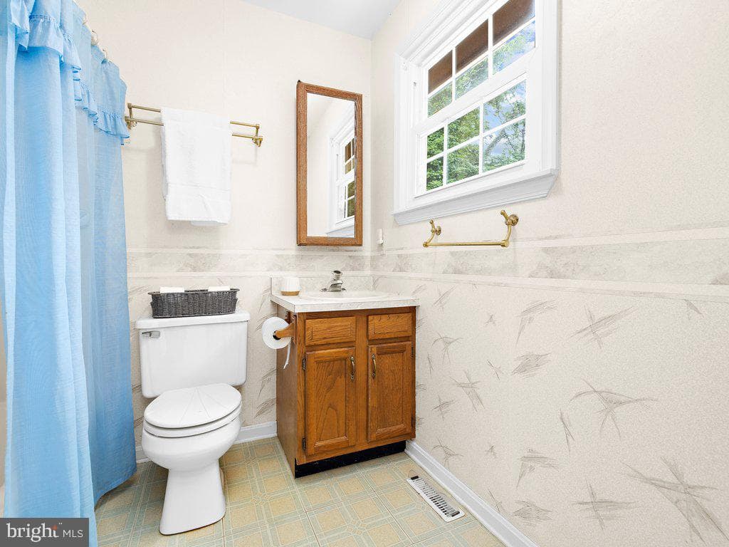 8210 Sycamore Circle photo 26